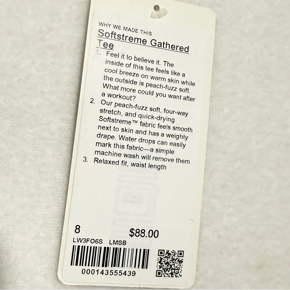 Lululemon Softstreme Gathered Tee Size 8 - Picture 3 of 3